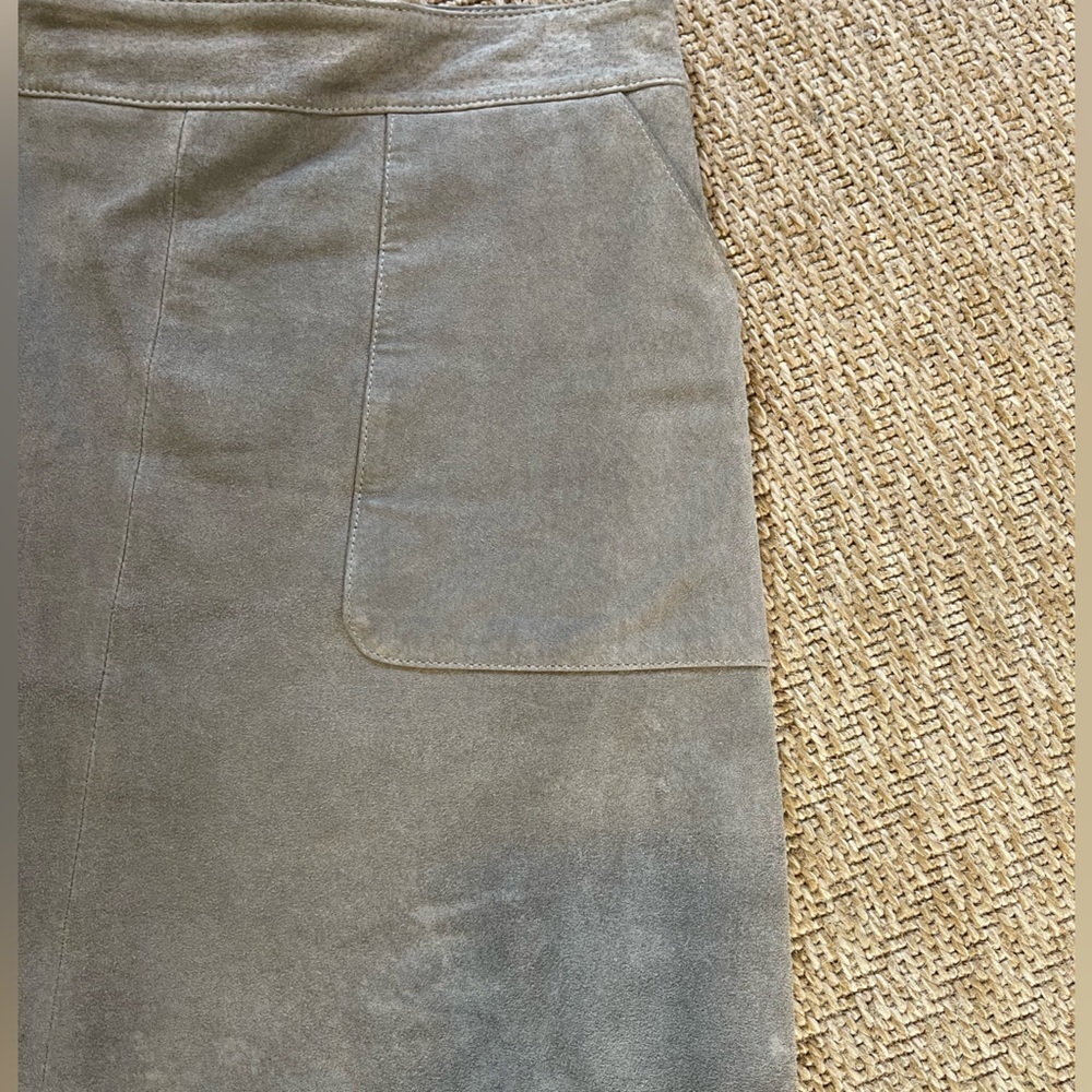 Willow & Clay Suede Leather Mini Skirt size M - Picture 8 of 9